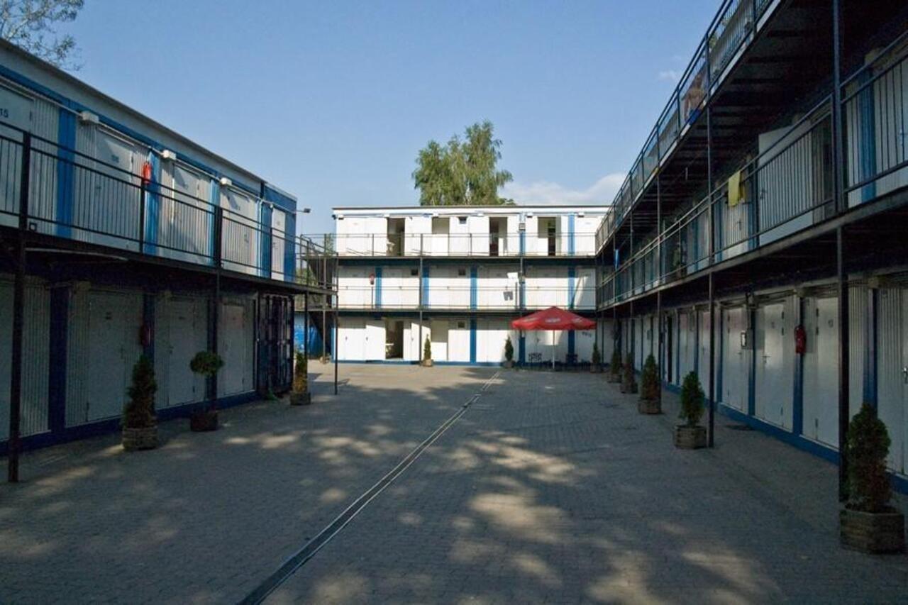 Hostel Metro Βαρσοβία Εξωτερικό φωτογραφία